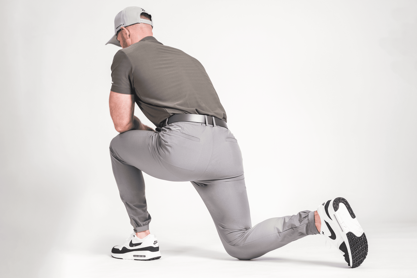 Icarus Four-Way Stretch Golf Jogger 2.0 Charcoal